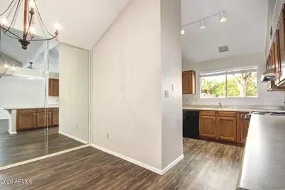 728 N Hazelton Drive, Chandler, AZ 85226 - Photo 10