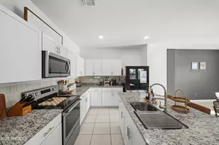 9505 W Illini St, Tolleson, AZ 85353 - Photo 6