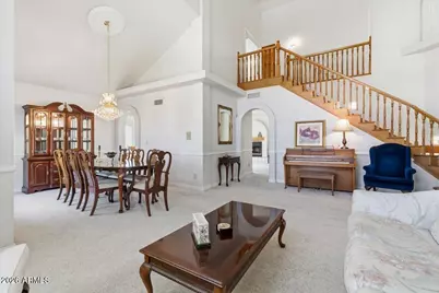 1919 E Clipper Court, Gilbert, AZ 85234 - Photo 10