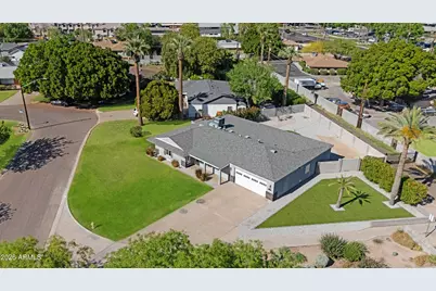 3001 N 43rd Place, Phoenix, AZ 85018 - Photo 44