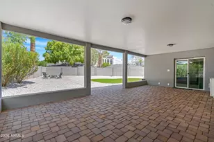 3001 N 43rd Pl, Phoenix, AZ 85018 - Photo 32