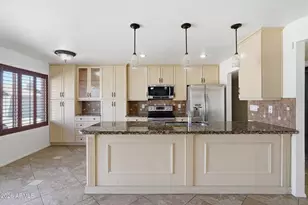 3950 W Aster Dr, Phoenix, AZ 85029 - Photo 8