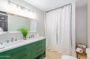 386 W Fairview St, Chandler, AZ 85225 - Photo 10