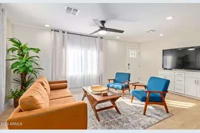 386 W Fairview Street, Chandler, AZ 85225 - Photo 4