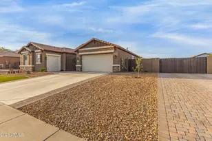 18610 W San Miguel Ave, Litchfield Park, AZ 85340 - Photo 6