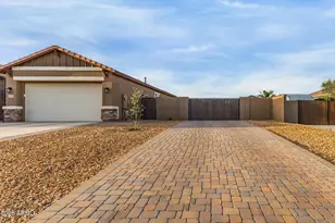 18610 W San Miguel Ave, Litchfield Park, AZ 85340 - Photo 8