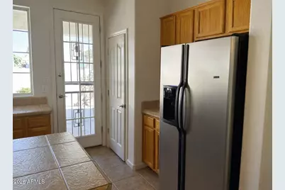 2056 E Stephens Place, Chandler, AZ 85225 - Photo 4