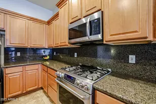 3673 S Soho Ln E, Chandler, AZ 85286 - Photo 12