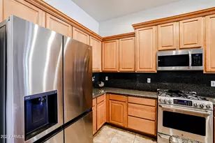 3673 S Soho Ln E, Chandler, AZ 85286 - Photo 16