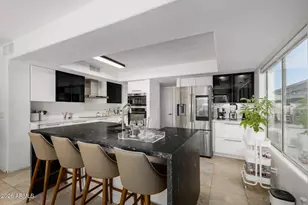 4043 E Meadow Dr, Phoenix, AZ 85032 - Photo 22