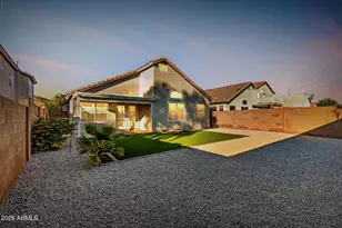 2131 E Rockwood Dr, Phoenix, AZ 85024 - Photo 28