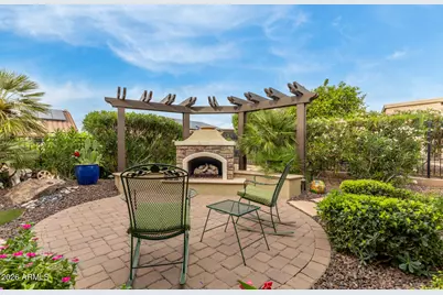 27016 W Mohawk Lane, Buckeye, AZ 85396 - Photo 38