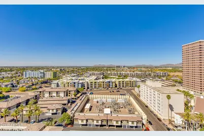 207 W Clarendon Avenue #16E, Phoenix, AZ 85013 - Photo 16
