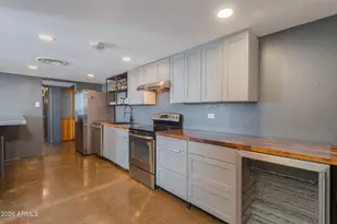 207 W Clarendon Ave, Phoenix, AZ 85013 - Photo 2