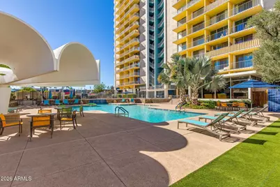 207 W Clarendon Avenue #16E, Phoenix, AZ 85013 - Photo 16