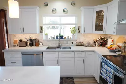 1550 E Desert Inn Drive, Chandler, AZ 85249 - Photo 24