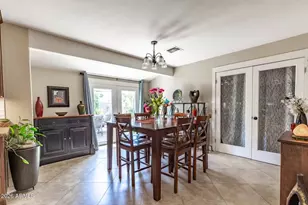 2231 E Karen Dr, Phoenix, AZ 85022 - Photo 2