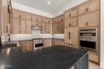 7363 E Turquoise Avenue, Scottsdale, AZ 85258 - Photo 10