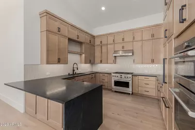 7363 E Turquoise Avenue, Scottsdale, AZ 85258 - Photo 1