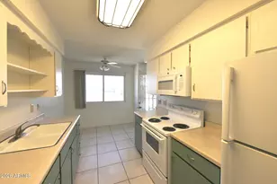 10118 N 97th Dr, Peoria, AZ 85345 - Photo 10