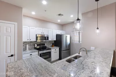 11500 E Cochise Drive #2011, Scottsdale, AZ 85259 - Photo 2