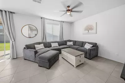 419 N 110th Drive, Avondale, AZ 85323 - Photo 8