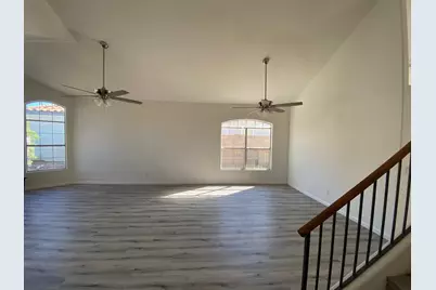 10254 S Hopi Lane, Goodyear, AZ 85338 - Photo 4