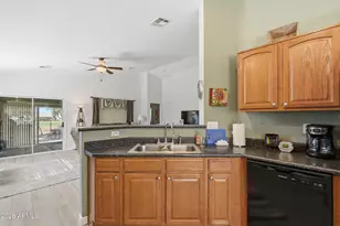 2386 E Antigua Dr, Casa Grande, AZ 85194 - Photo 10