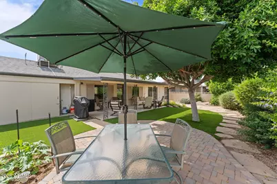 10416 W Cheryl Drive, Sun City, AZ 85351 - Photo 34