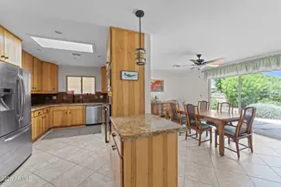 10416 W Cheryl Dr, Sun City, AZ 85351 - Photo 10