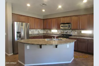 17774 W Bridger Street, Surprise, AZ 85388 - Photo 4