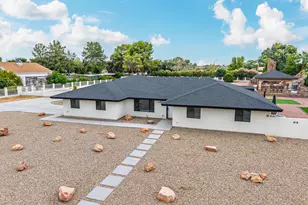 803 E Melody Dr, Gilbert, AZ 85234 - Photo 122