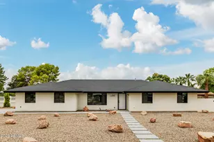 803 E Melody Dr, Gilbert, AZ 85234 - Photo 16