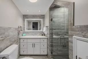 803 E Melody Dr, Gilbert, AZ 85234 - Photo 56