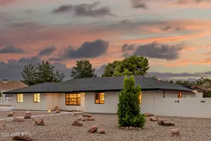 803 E Melody Dr, Gilbert, AZ 85234 - Photo 4