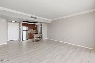 4750 N Central Ave, Phoenix, AZ 85012 - Photo 12