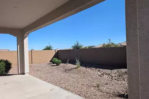 19663 W Badgett Ln, Litchfield Park, AZ 85340 - Photo 10