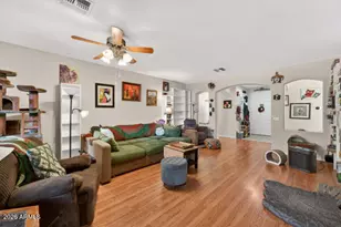 2176 E Aloe Pl, Chandler, AZ 85286 - Photo 4