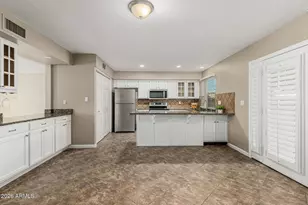 8538 E McDonald Dr, Scottsdale, AZ 85250 - Photo 8