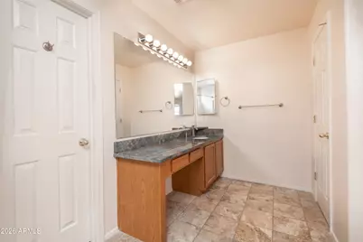 12473 N 57th Avenue, Glendale, AZ 85304 - Photo 14