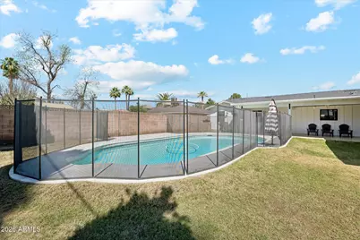 4627 E Wilshire Drive, Phoenix, AZ 85008 - Photo 32