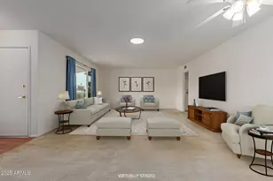 9302 W Spanish Moss Ln, Sun City, AZ 85373 - Photo 6