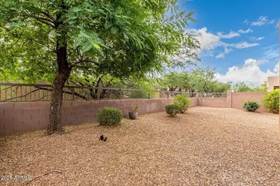 7037 E Regina Street, Mesa, AZ 85207 - Photo 26