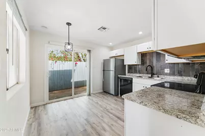 1723 N 42nd Street #NA, Phoenix, AZ 85008 - Photo 1