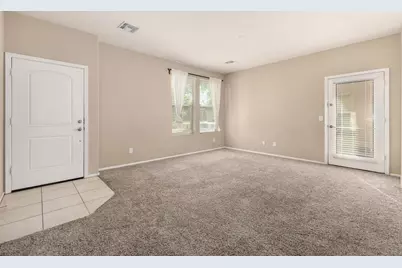 7742 W Palm Lane, Phoenix, AZ 85035 - Photo 8