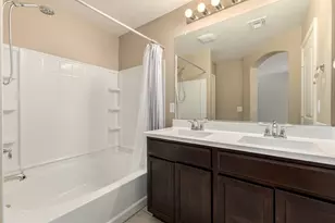 7742 W Palm Ln, Phoenix, AZ 85035 - Photo 20