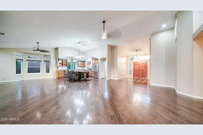 8756 W Rockwood Drive, Peoria, AZ 85382 - Photo 12