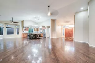 8756 W Rockwood Dr, Peoria, AZ 85382 - Photo 12