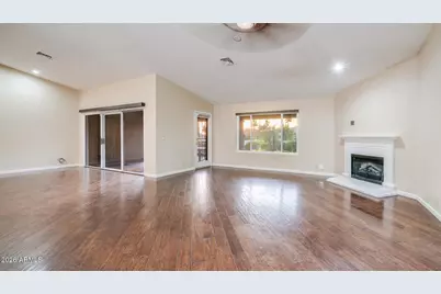 8756 W Rockwood Drive, Peoria, AZ 85382 - Photo 8