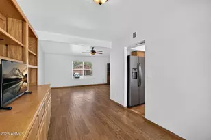 2119 E Crocus Dr, Phoenix, AZ 85022 - Photo 10